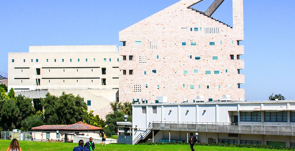 波莫纳加州理工大学