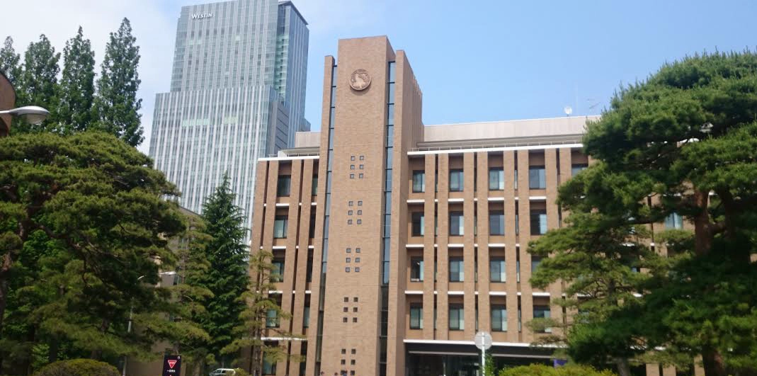 东北大学