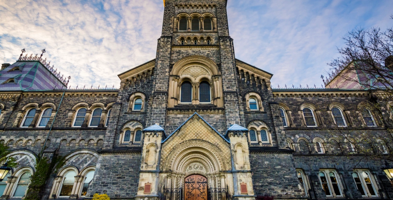 多伦多大学