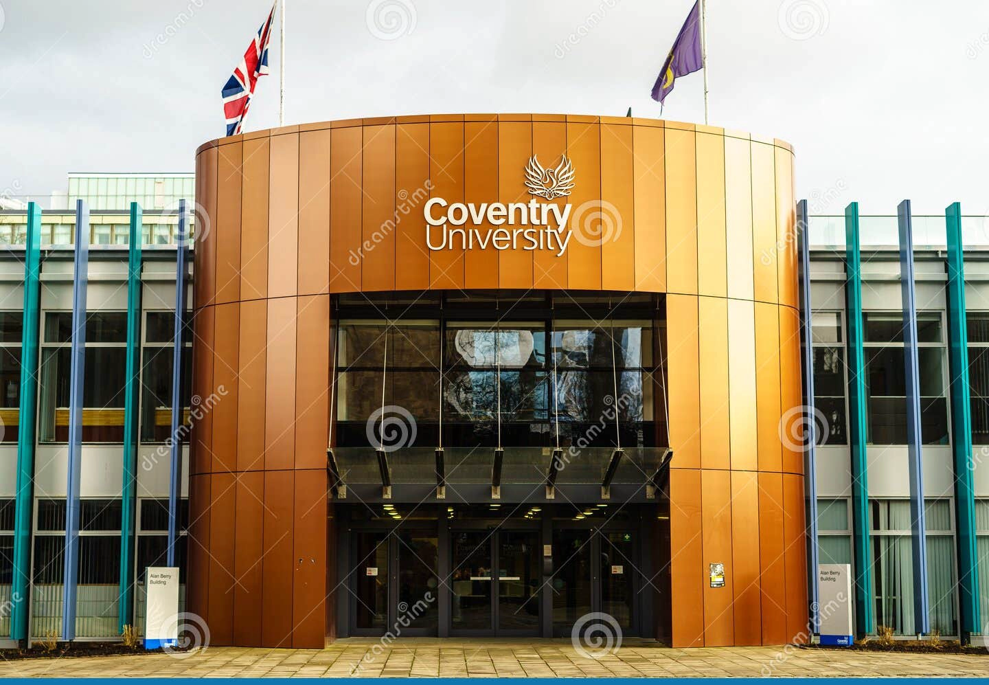 英国考文垂大学