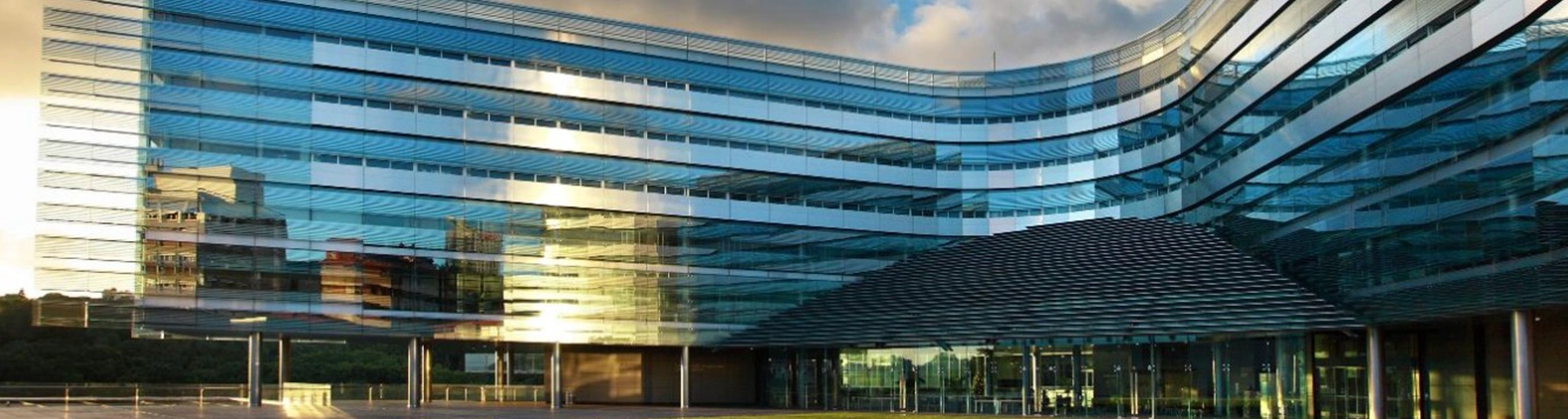 奥克兰理工大学